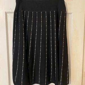 Black knit skirt
